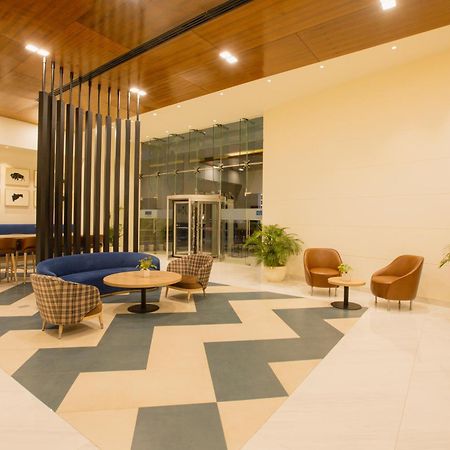 Keys Prima By Lemon Tree Hotels, Pimpri, Pune Экстерьер фото