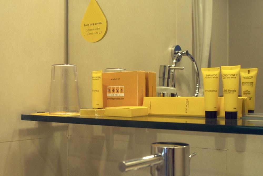 Keys Prima By Lemon Tree Hotels, Pimpri, Pune Экстерьер фото