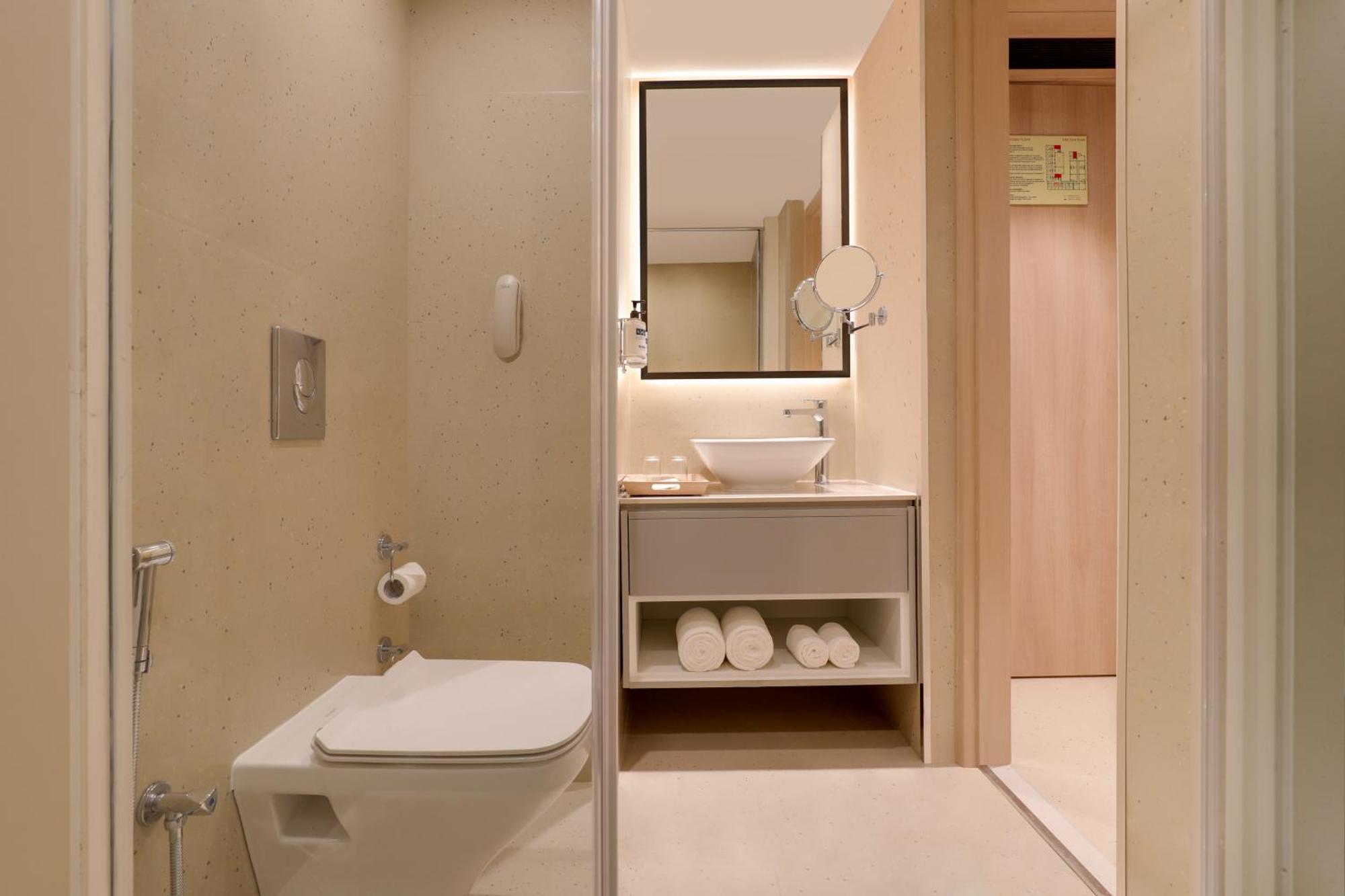 Keys Prima By Lemon Tree Hotels, Pimpri, Pune Экстерьер фото