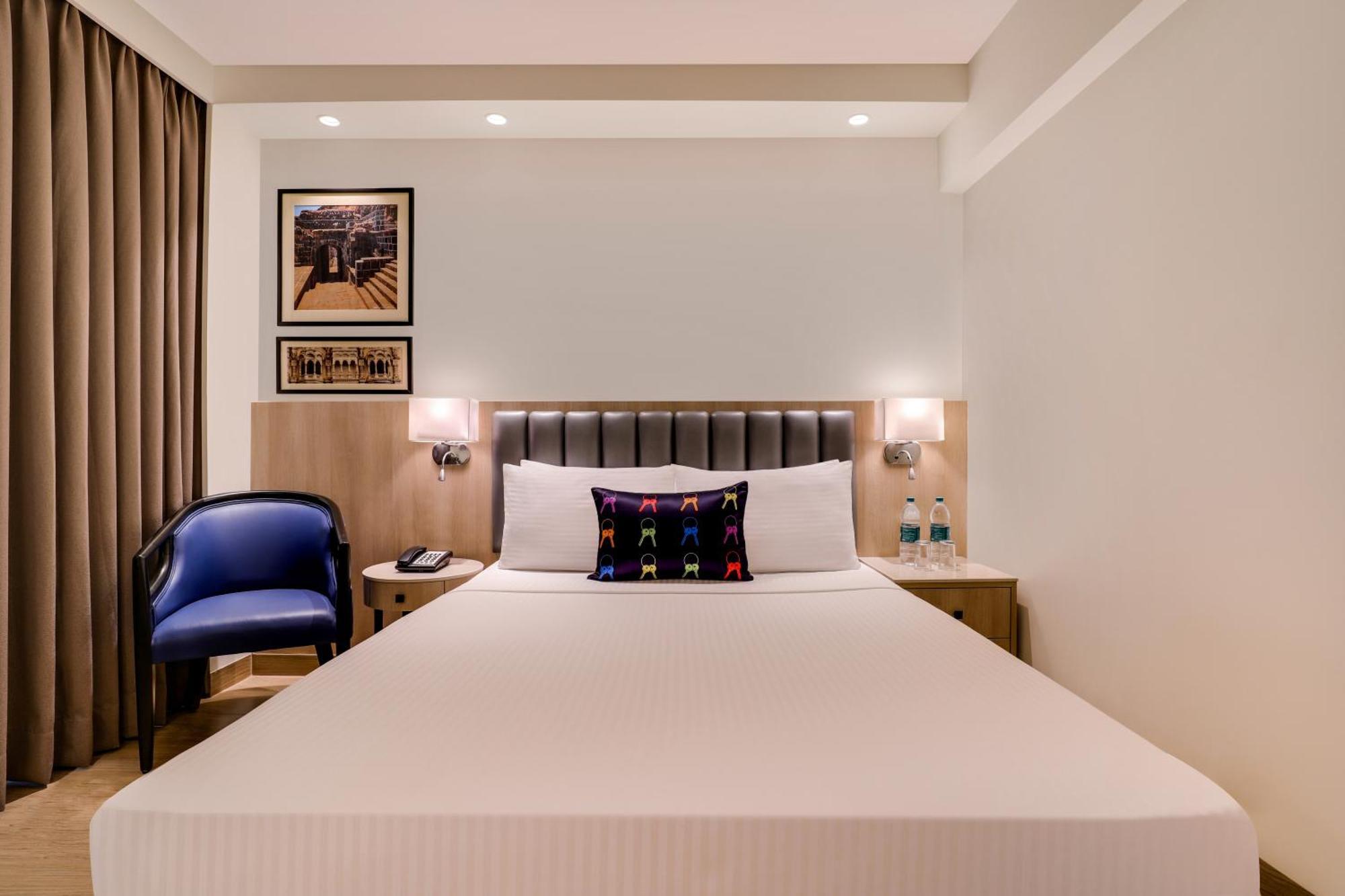 Keys Prima By Lemon Tree Hotels, Pimpri, Pune Экстерьер фото