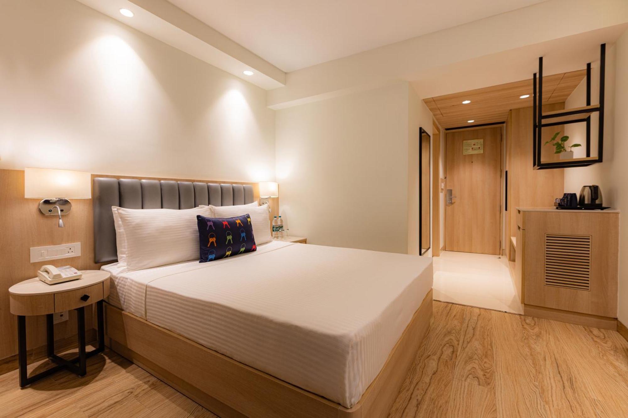 Keys Prima By Lemon Tree Hotels, Pimpri, Pune Экстерьер фото