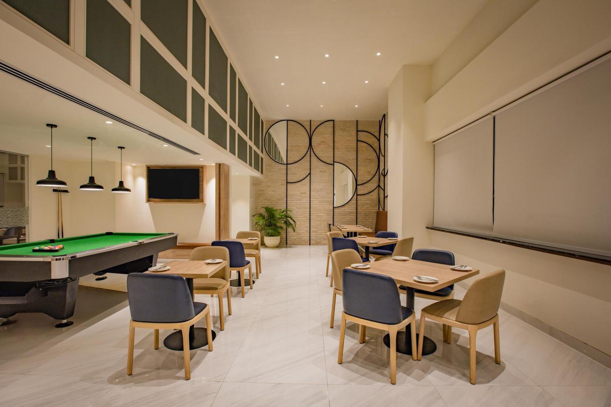 Keys Prima By Lemon Tree Hotels, Pimpri, Pune Экстерьер фото